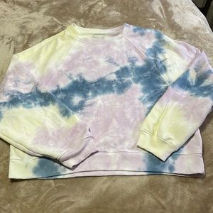 American Eagle sweatshirt